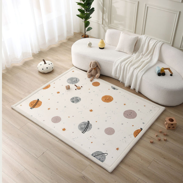 Hakuna Matte Wolkenweicher Kinderteppich mit Design | Planeten